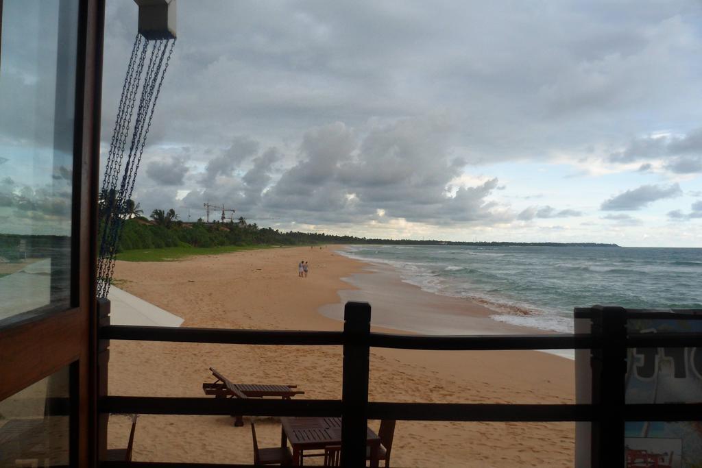 White Villa Resort อาฮังกัลลา ภายนอก รูปภาพ