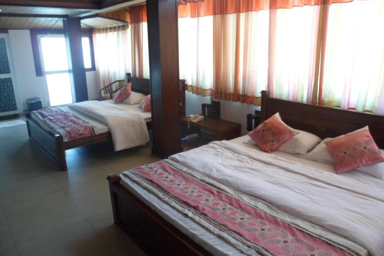 White Villa Resort อาฮังกัลลา ภายนอก รูปภาพ